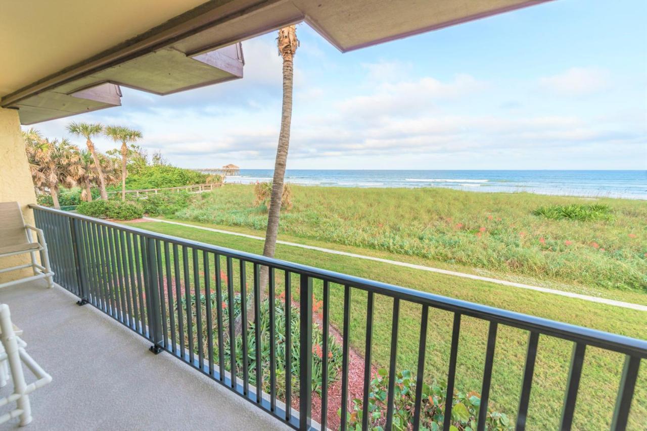 Cocoa Beach Club Room photo