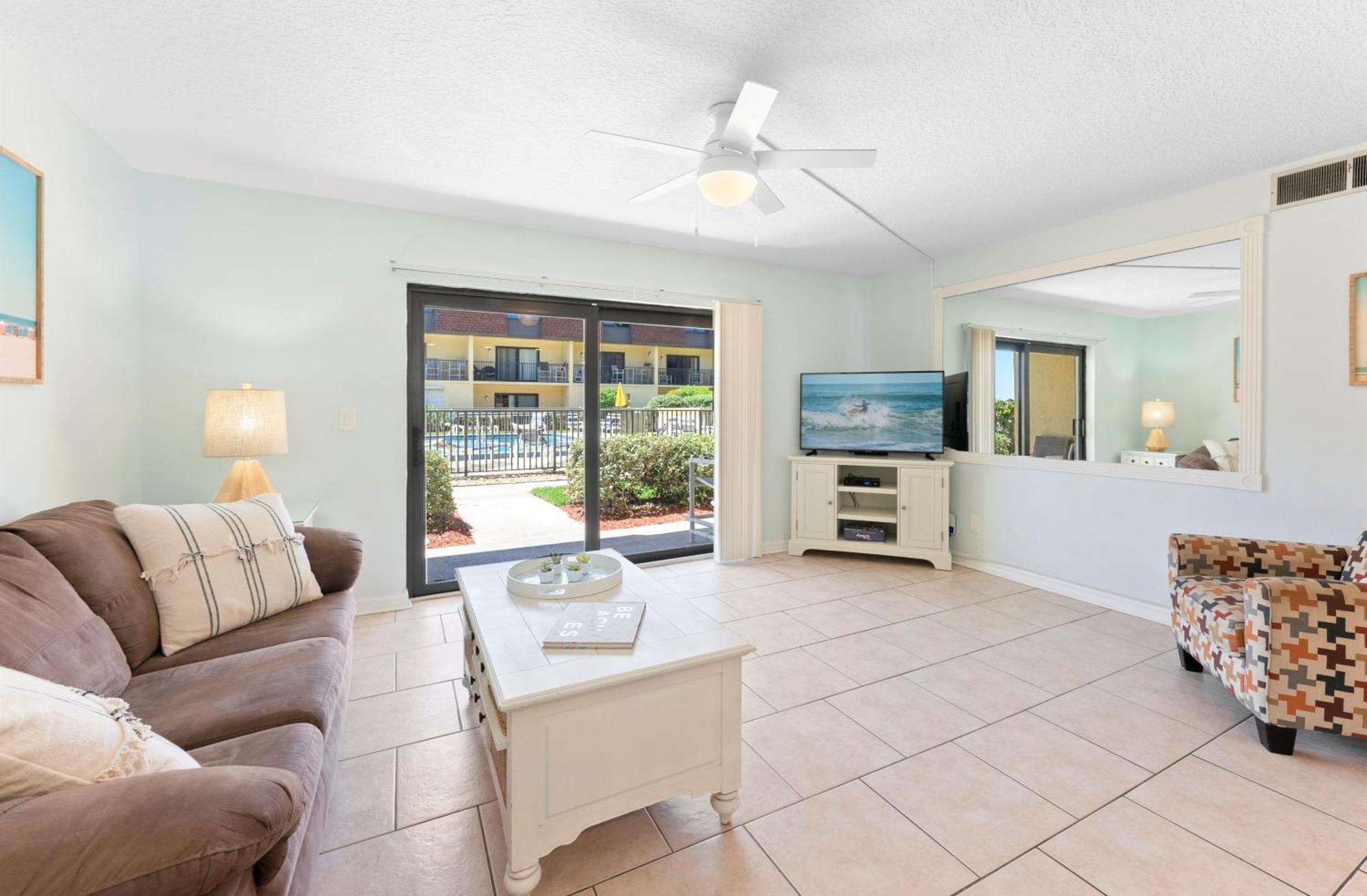 Cocoa Beach Club Room photo