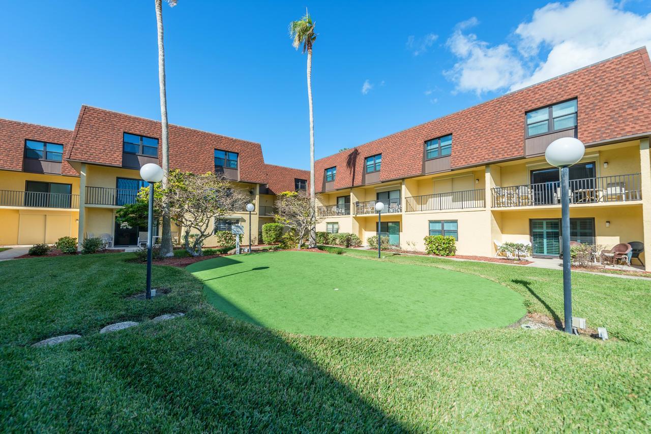 Cocoa Beach Club Exterior photo