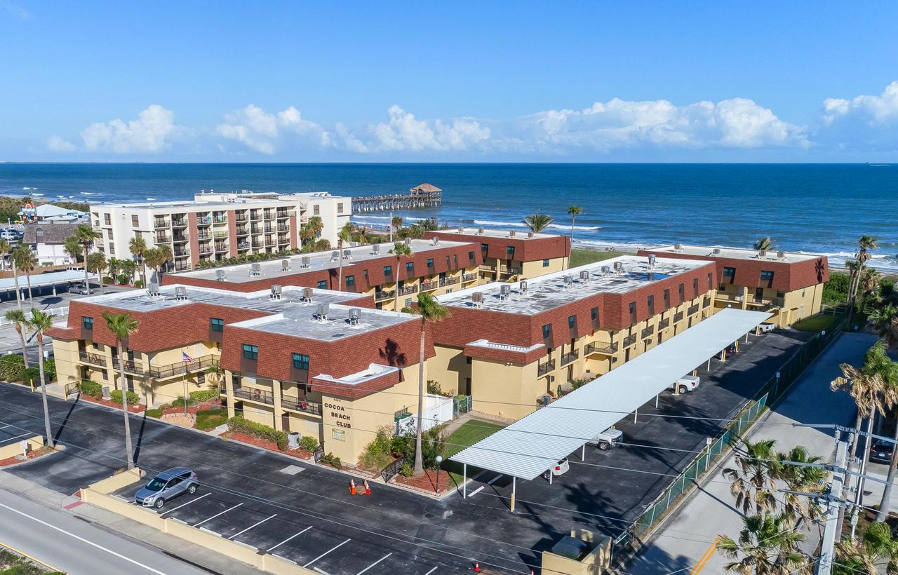 Cocoa Beach Club Exterior photo